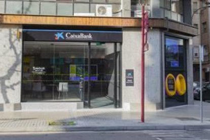 Una oficina de CaixaBank a Lleida