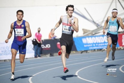 Bernat Erta, ahir durant la carrera a Huelva.