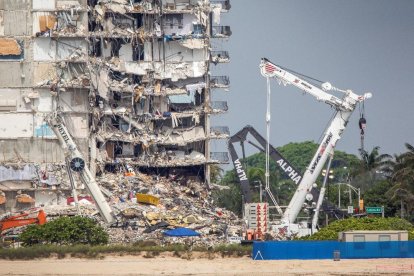 La xifra de víctimes mortals per l'ensorrament a Miami ja ascendeix a 24