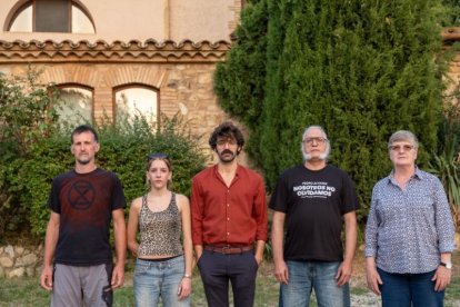 Joana, Xavi, Roser y Joan posan con David Verdaguer en el centro.