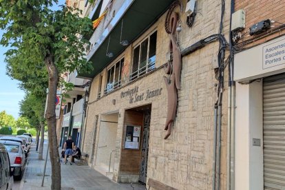 La fachada de la iglesia parroquial de Sant Jaume en la ciudad de Lleida.