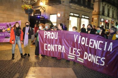 La violació ha motivat actes de repulsa per tot Catalunya, com aquest dimecres a Barcelona.