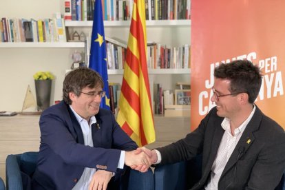 Puigdemont va rebre ahir Postius a Waterloo.