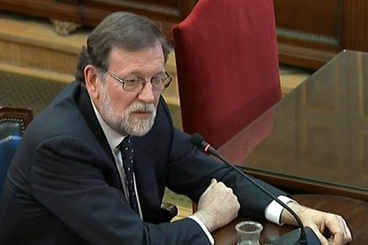 El expresidente del Gobierno central Mariano Rajoy, ayer mientras era interrogado en el Supremo.