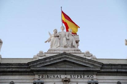 La fachada del edificio del Tribunal Supremo.