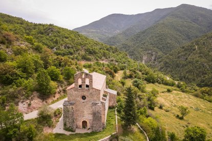 La iglesia de Sant Martí de Tost es uno de los espacios que forma parte de la red de caminos.