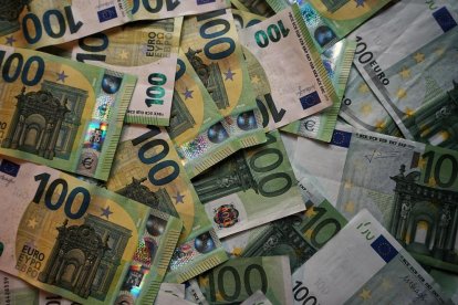 Guanya 200 milions en el sorteig d'Euromillones i els dona a la protecció del medi ambient