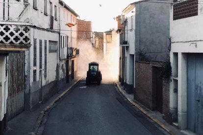 Desinfectan las calles de Vilanova de Segrià y Fondarella