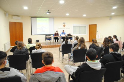 La presentación se llevó a cabo en la sala multifuncional. 