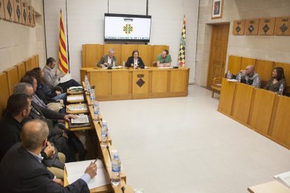 Perelló va anar al consell d’alcaldes de l’Urgell.