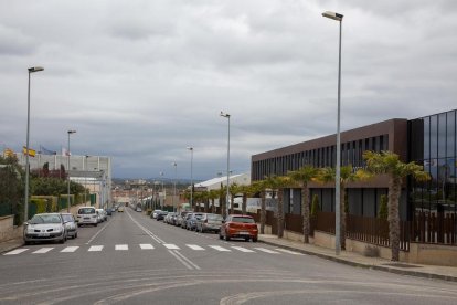 A l’entrada del polígon El Segre de Lleida hi havia controls, però el d’Agramunt estava a mig gas.