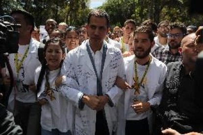 El Parlament Europeu reconeix Juan Guaidó com a president de Veneçuela