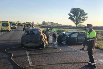 Els dos cotxes implicats en l'accident mortal.