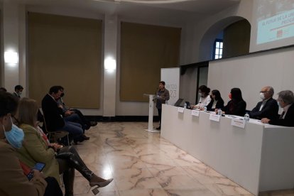 La jornada tuvo lugar en la sala Alfred Perenya de Lleida. 