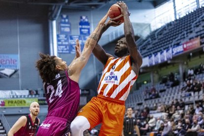 El Força Lleida és cinquè a la LEB Or després de superar diumenge passat el Corunya.