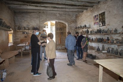 Els visitants que van anar a l’obrador Cal Berlí van poder conèixer el projecte i veure les millores.