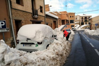 Neu acumulada ahir a Horta de Sant Joan.