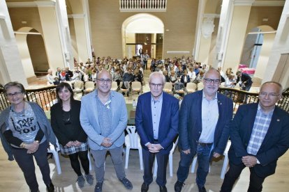 Cerimònia de cloenda de la setzena edició de l’Aula d’Extensió Universitaria de Cervera.