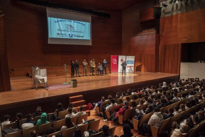 Imatge de la representació teatral que va tenir lloc a l’Auditori Enric Granados.