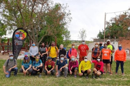 Éxito del segundo taller de marcha nórdica en Puigverd d'Agramunt 