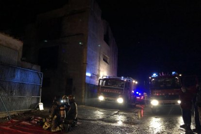 El incendio afectó a la tercera planta de la granja. 