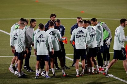 La selecció es va entrenar ahir a Las Rozas abans de viatjar a Atenes.