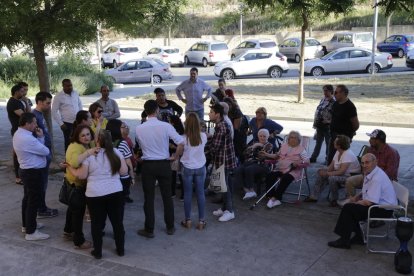 Los afectados se concentraron ayer por la tarde.