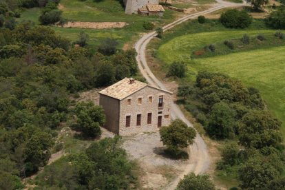 Antigua escuela de Palau en La Baronia de Rialb.