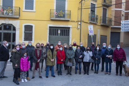 El barri del Castell de Tàrrega es dona a conèixer amb un pessebre als balcons