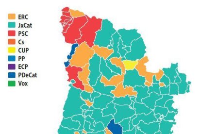 Los colores corresponden a la lista más votada por municipio.