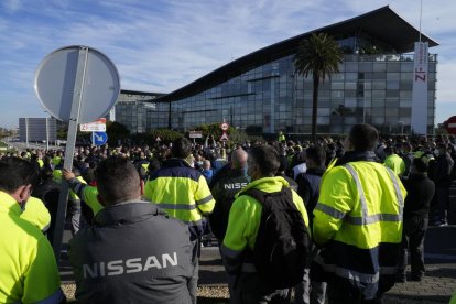 Una concentració de treballadors de Nissan a Barcelona, que dona ocupació a 1.700 persones.