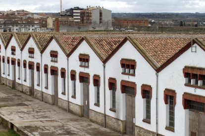 Finalitzen la restauració de les cobertes de Cal Trepat de Tàrrega