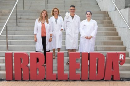 Miembros del equipo de investigación de la UdL y el IRBLleida.