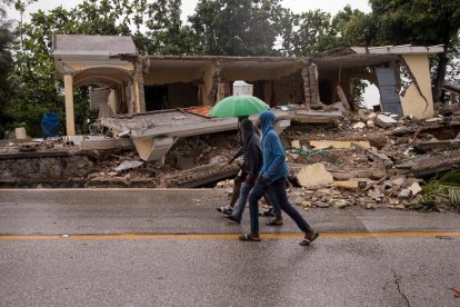 La tempesta Grace fueteja Haití en plena emergència pel terratrèmol