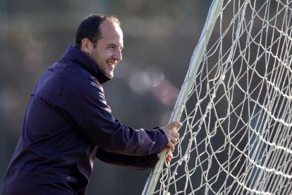 Lluís Cortés, en foto de archivo, cuando dirigía al FC Barcelona.