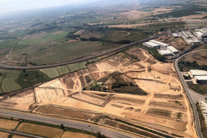 Imagen aérea tomada hace unos días de las obras de urbanización del polígono Torre Solé.