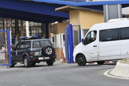 Repatriación de jóvenes a Marruecos en furgoneta el domingo.