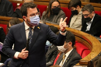 El president de la Generalitat, Pere Aragonès, en la sessió de control del Parlament.