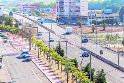 Imatge aèria del nou vial que unirà Cappont i Copa d’Or a través dels carrers Riu Ebre i Maria Montessori per la carretera Ll-11.