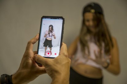 El 20% dels usuaris de l’aplicació TikTok, basada a compartir petits clips musicals, tenen menys de 19 anys.