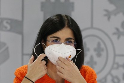 Sanidad se resiste a poner fecha al fin de la mascarilla