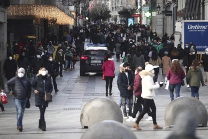 Imagen de una céntrica calle de Madrid durante la pandemia.