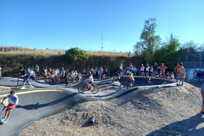 Tremp inaugura un circuito para ciclistas, patinadores y skaters