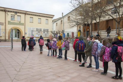 Bona part dels alumnes van tornar a l’escola de Tornabous.