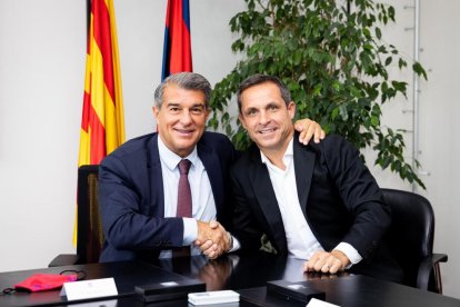 Joan Laporta i Sergi Barjuan, nou entrenador del Barcelona B.