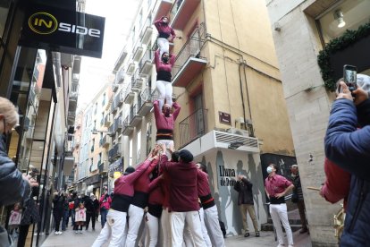 Un dels pilars dels Castellers de Lleida a Sant Antoni.