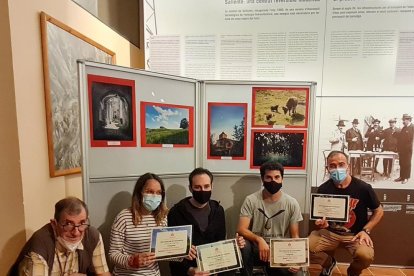 Entreguen els premis del concurs fotogràfic 'Indrets de la Vall Fosca'