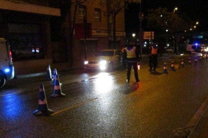 Accident entre dos vehicles a Lleida ciutat amb un dels conductors positiu penal en alcoholèmia