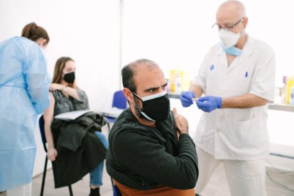 Vergés demana donar temps per veure els resultats de la vacunació.