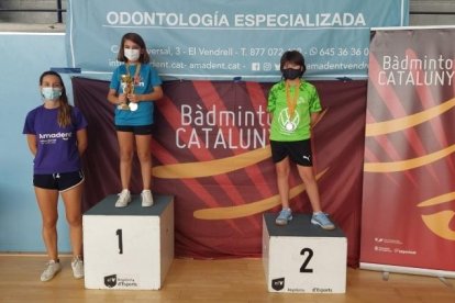 Ivet Gardenyes, doble subcampeona de Catalunya sub-11 de bádminton